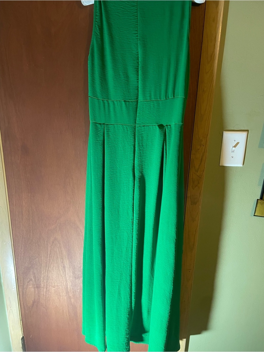 Emerald Green Sleeveless Maxi Dress - Picture 6 of 6